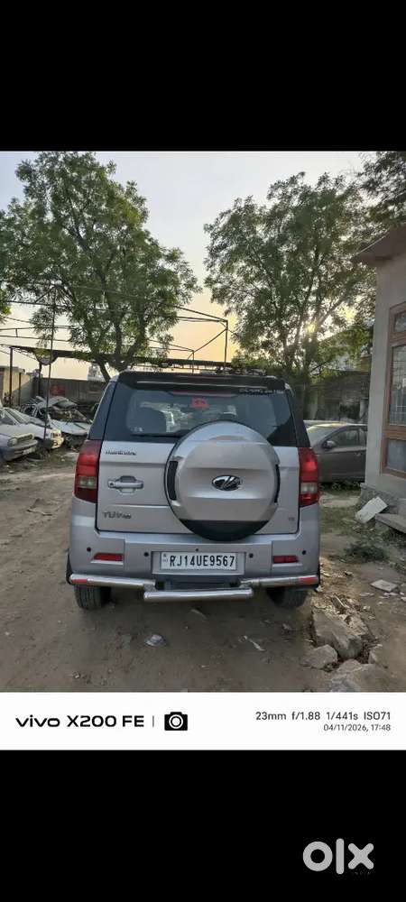 Mahindra Tuv 300 2017