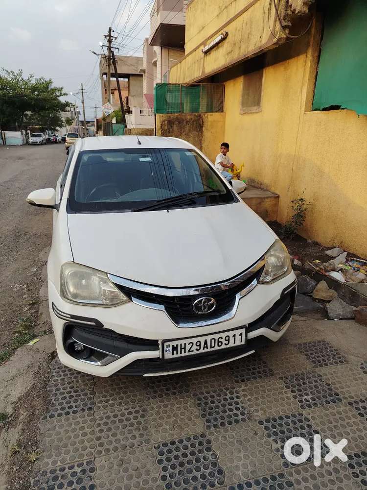 Toyota Etios 2015 Diesel 105000 Km Driven