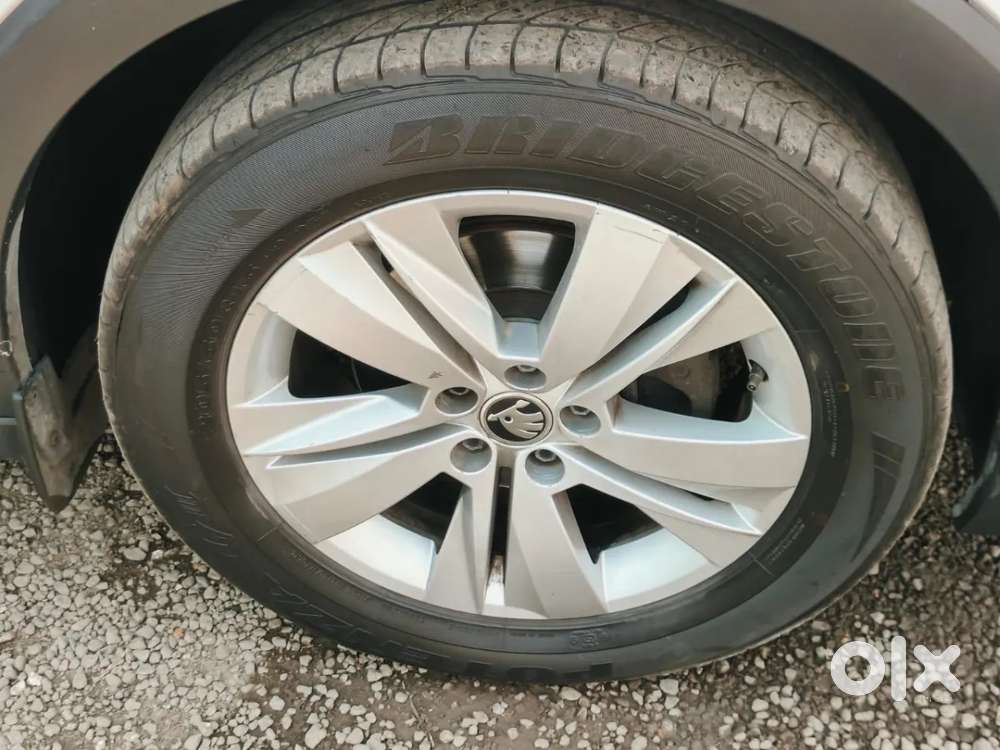 Skoda Kushaq Active 1.0 Tsi Mt, 2022, Petrol