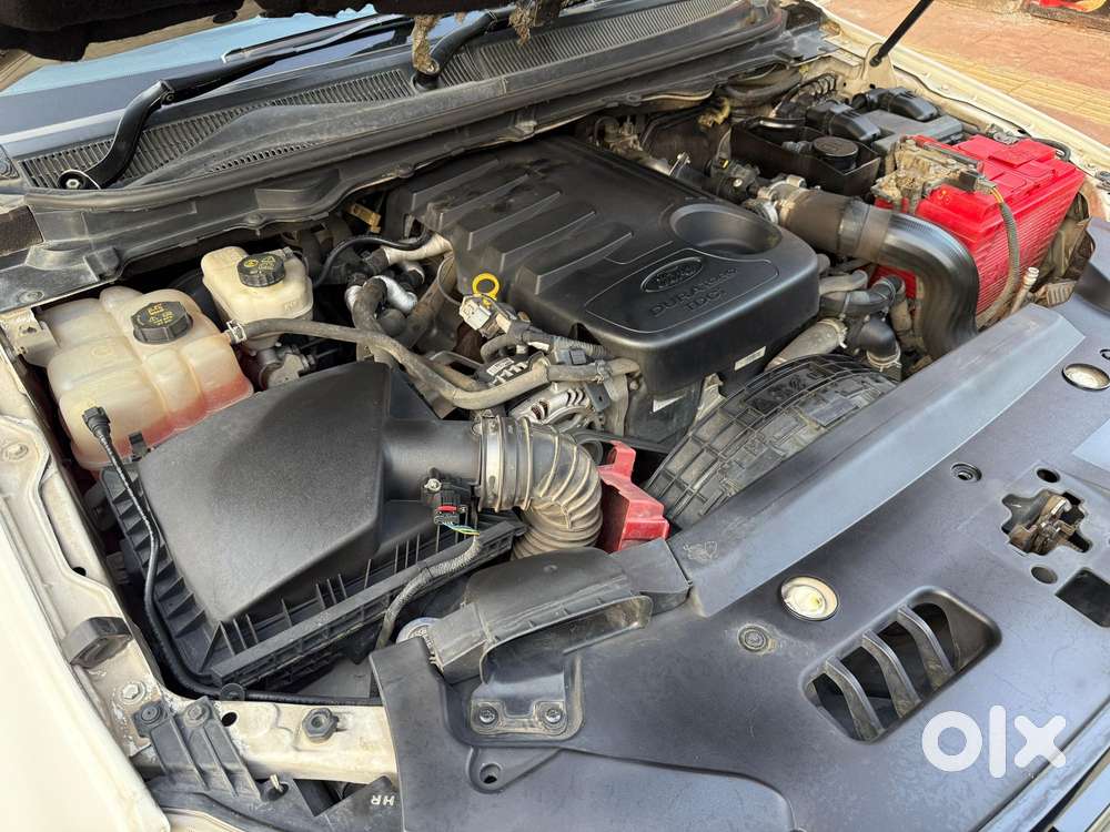 Ford Endeavour 3.2 Titanium At 4x4, 2016, Diesel