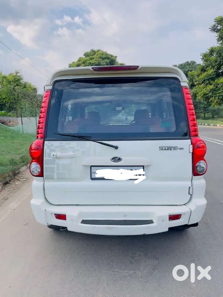 Mahindra Scorpio 2013 Diesel Well Maintained