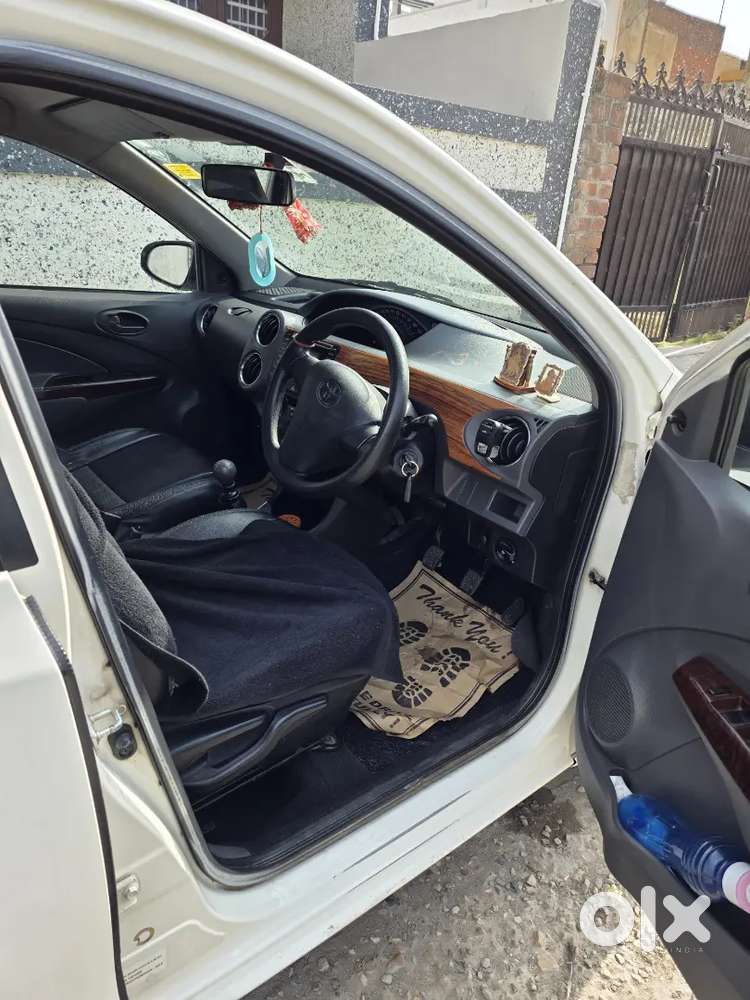 Toyota Etios Liva Diesel Manual 2013