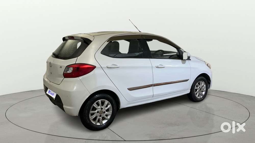 Tata Tiago 1.2 Revotron Xz, 2018, Petrol