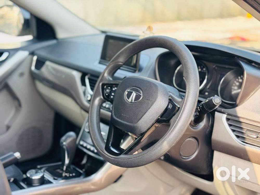 Tata Nexon 1.5 Revotorq Xma Amt (s), 2023, Petrol
