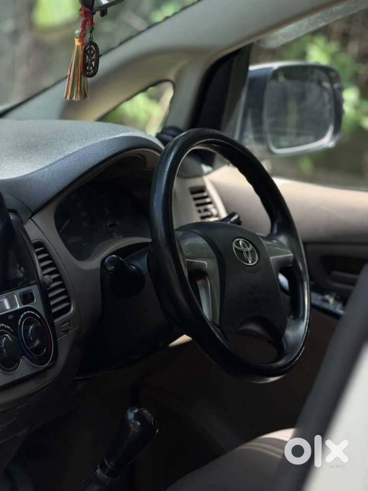 Toyota Innova [ ] 2.5 G2 8 Str, 2015, Diesel