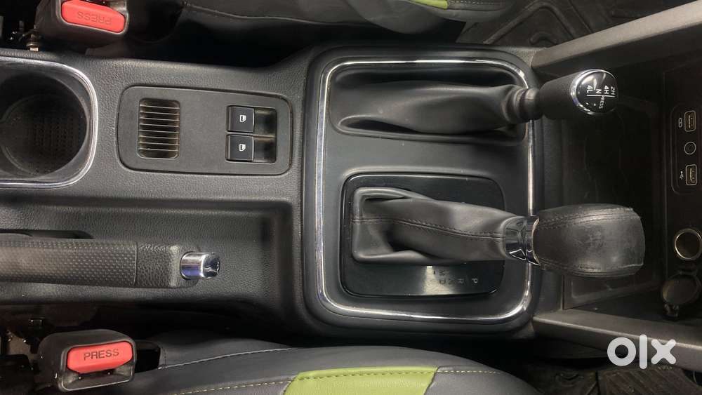 Mahindra Thar 2.2 Lx Convertible Diesel At 4 Str, 2021, Diesel