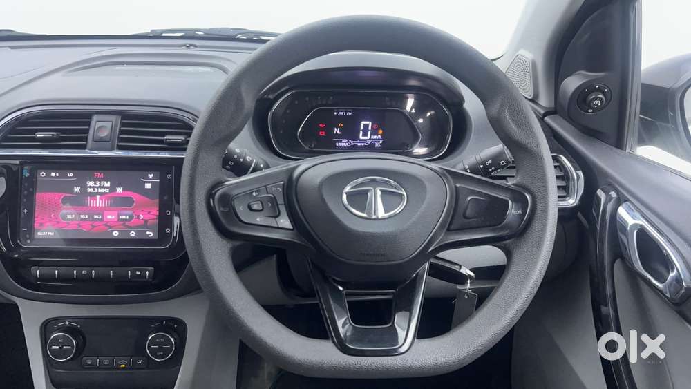 Tata Tiago Xza Plus, 2020, Petrol