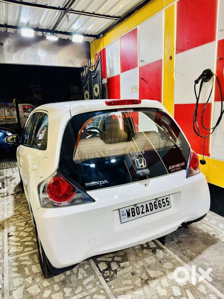 Honda Brio V Mt, 2013, Petrol