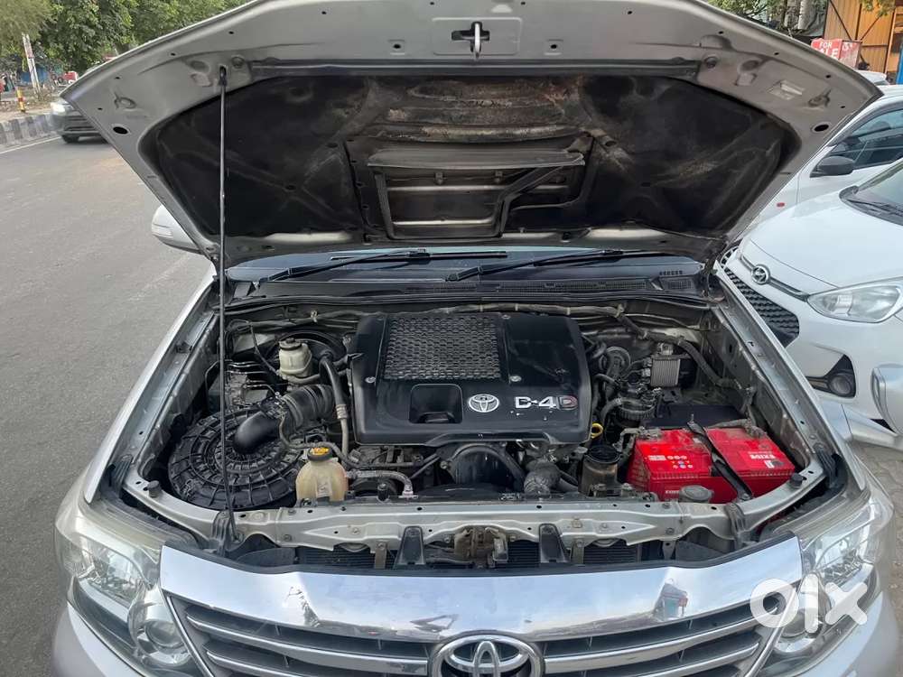 Toyota Fortuner 3.0 4x4 Manual, 2012, Diesel