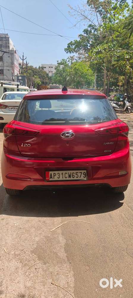 Hyundai Elite I20 Sportz (o) 1.4, 2015, Diesel