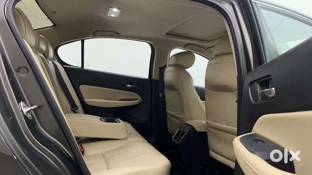 Honda City I-vtec Cvt Zx, 2021, Petrol