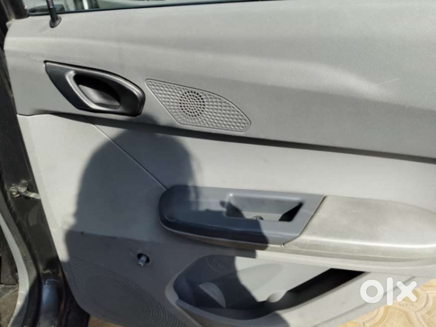 Tata Tigor Xe, 2021, Petrol