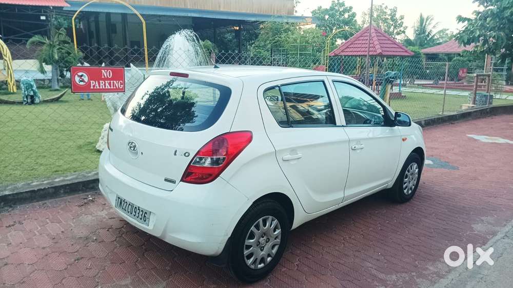 Hyundai I20, 2011, Petrol