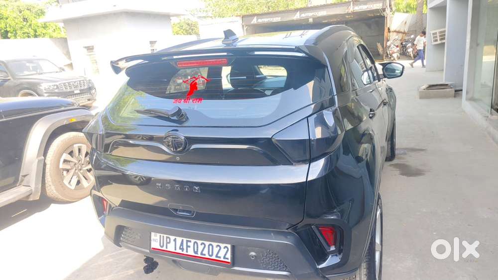 Tata Nexon 2023 Dark Edition