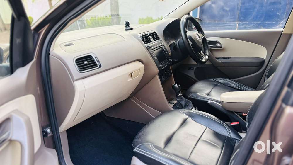 Skoda Rapid 2013-2016 1.5 Tdi At Ambition With Alloy Wheel, 2015, Di..