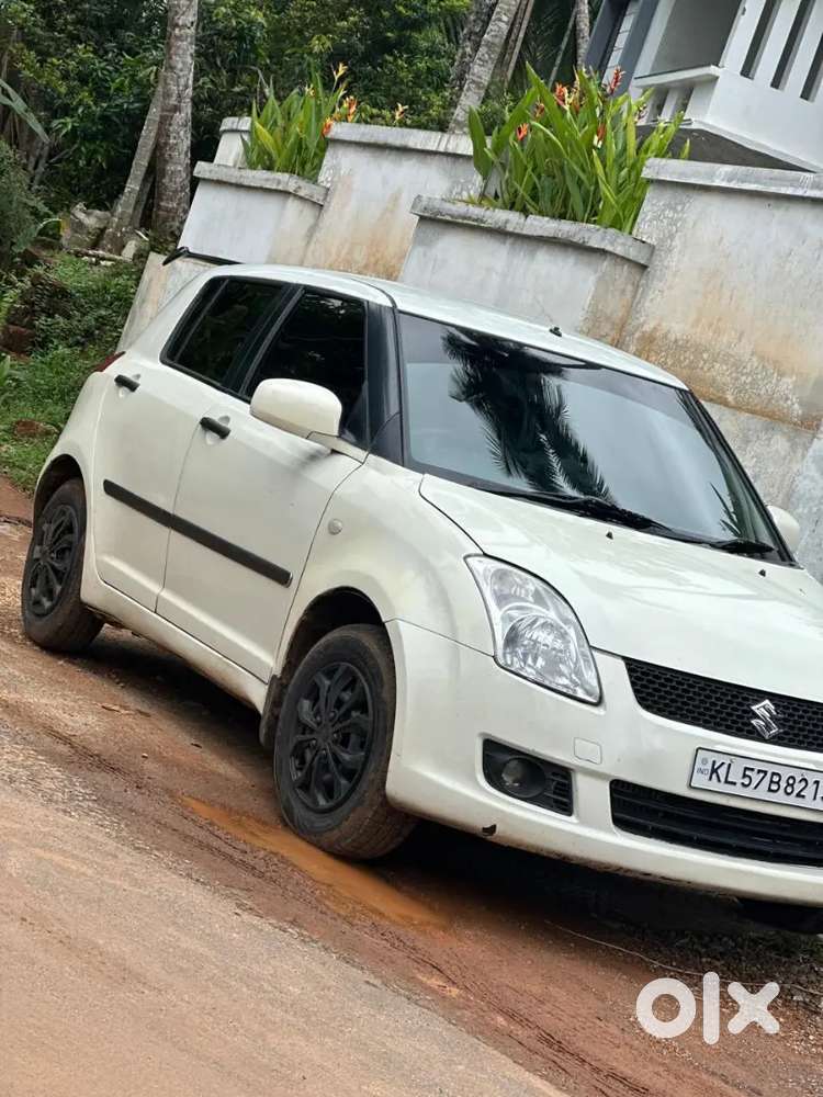 Maruti Suzuki Swift 2010 Diesel Lxi