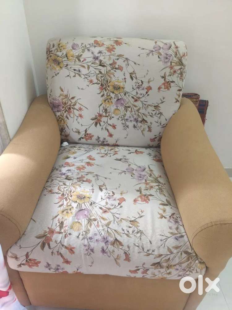 It's a Sofa Chairs with age of minimum 2-3 years.It is made of Sagwan