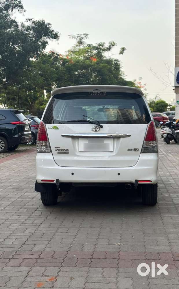 Toyota Innova, 2011, Diesel