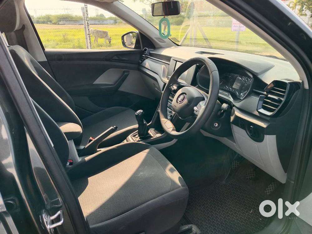 Skoda Kushaq 1.0 Tsi Active, 2022, Petrol