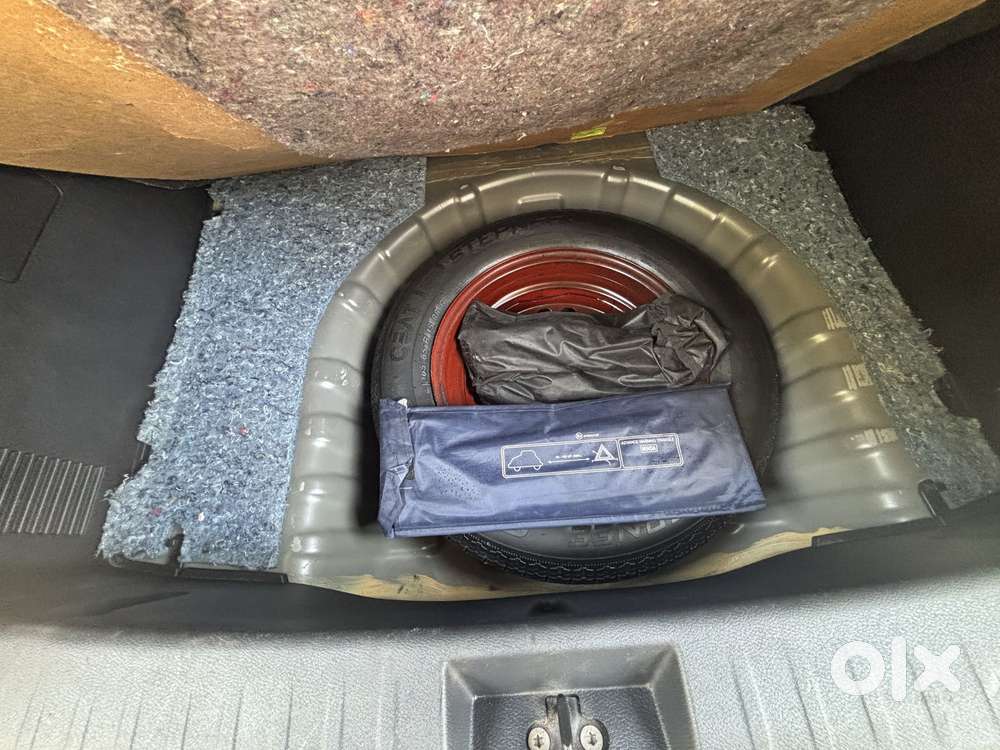 Nissan Magnite Xv Turbo, 2023, Petrol