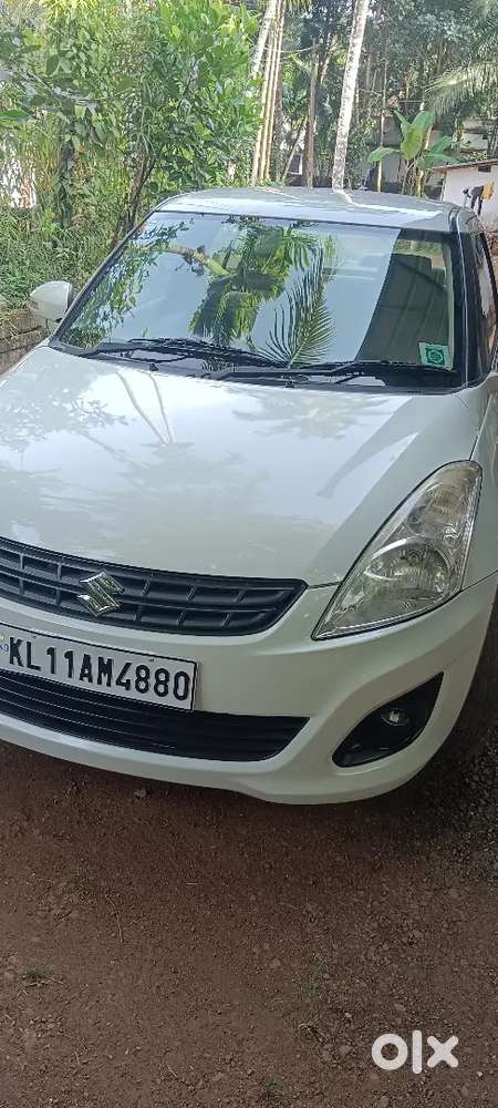 Maruti Suzuki Dzire 1.2 Vxi 2013