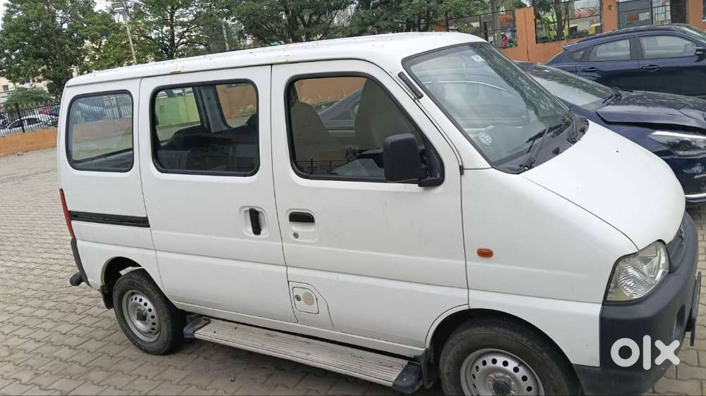 Maruti Suzuki Eeco 2024 Petrol Well Maintained