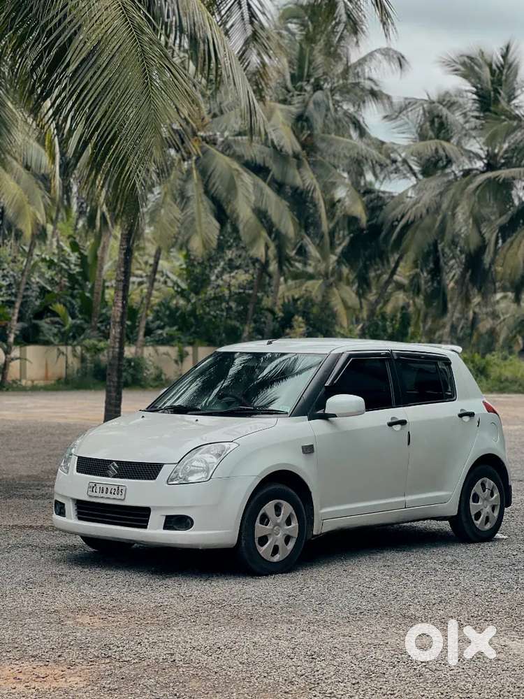 Maruti Suzuki Swift 2007 Petrol 95000 Km Driven