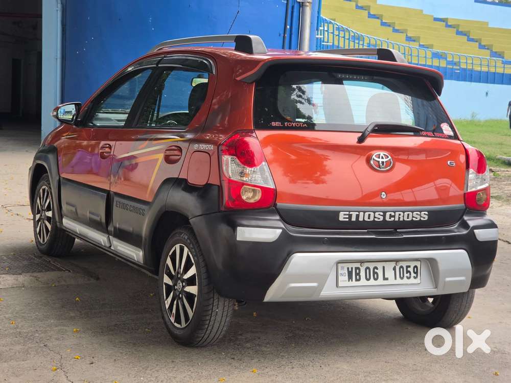 Toyota Etios Cross 1.2l G, 2014, Petrol