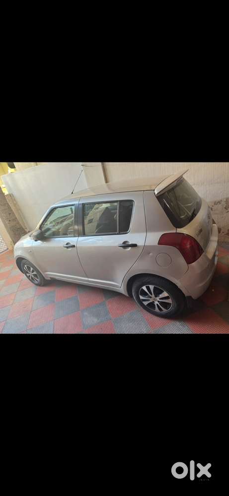 Swift Maruti Petrol 2006