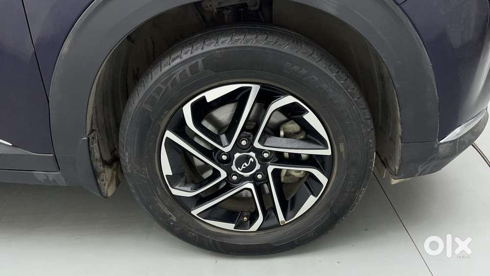 Kia Carens 1.4 Prestige Plus Turbo 7 Str, 2022, Petrol