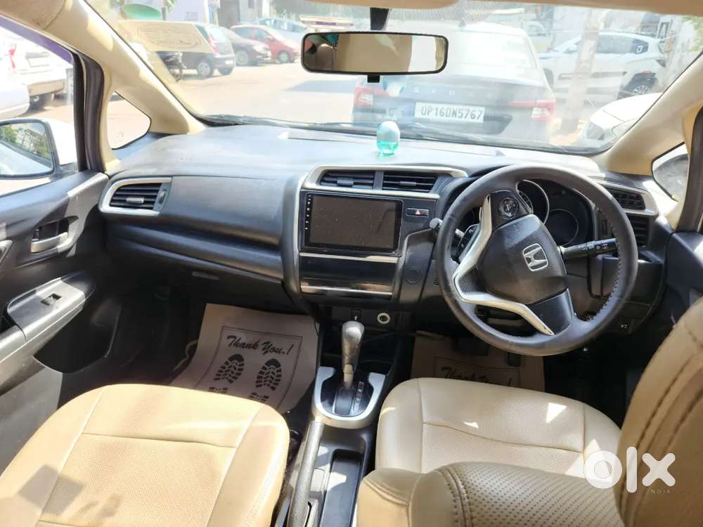 Honda Jazz 2017 Cng & Hybrids 98000 Km Driven