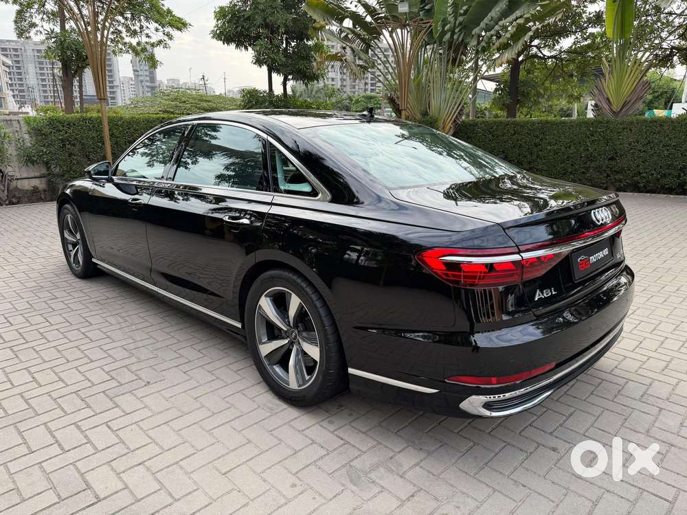 Audi A8 L Celebration Edition, 2023, Petrol