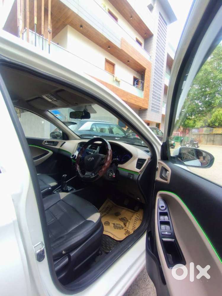 Hyundai I20 2015-2017 Magna 1.4 Crdi, 2015, Petrol