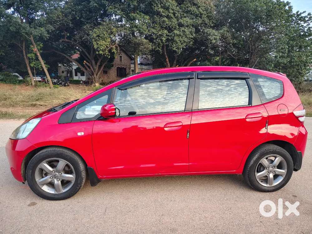 Honda Jazz 2011 Petrol Well Maintained