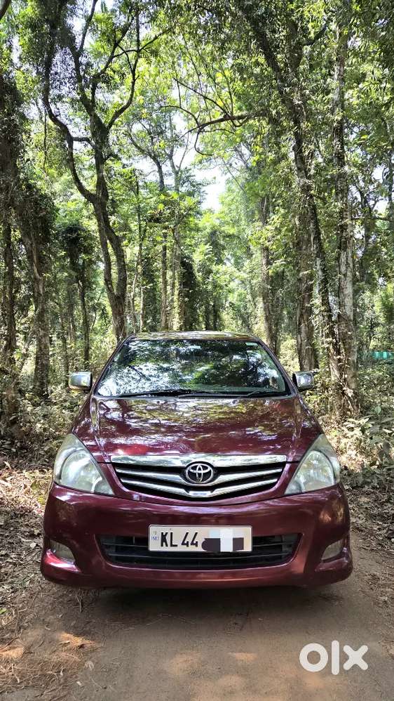 Toyota Innova For Sale - Clean, Powerful & Trusted!