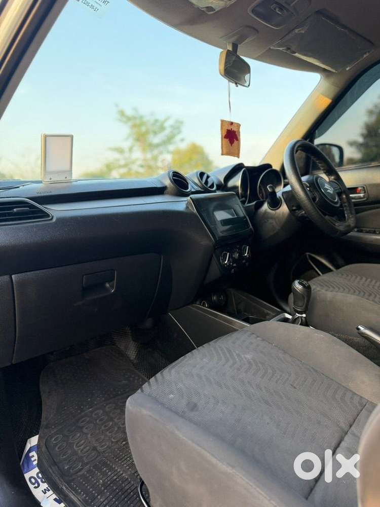 Maruti Suzuki Swift 2018 Vxi, 2023, Petrol