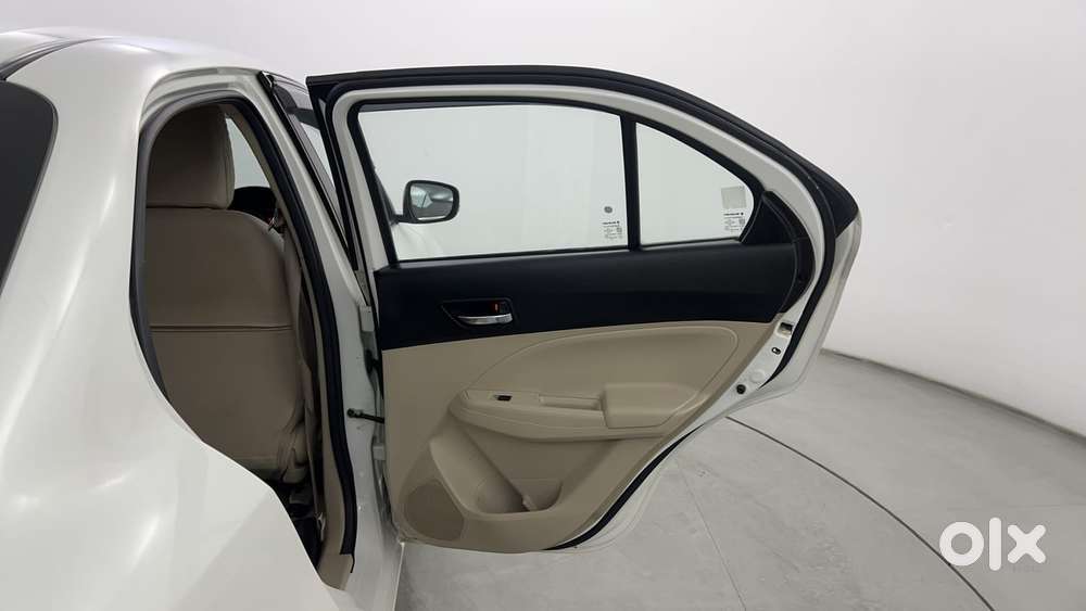 Maruti Suzuki Dzire 1.2 Zxi Cng, 2023, Cng & Hybrids