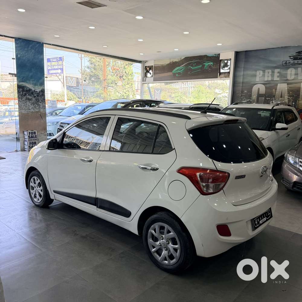 Hyundai Grand I10 Sportz (o) 1.2 At Vtvt, 2014, Petrol