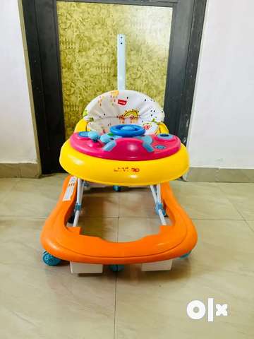 Luvlap sunshine cheap baby walker