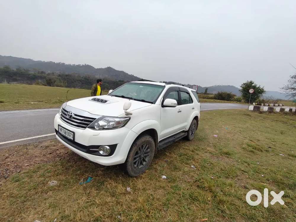 Toyota Fortuner 2015 Diesel 163000 Km Driven