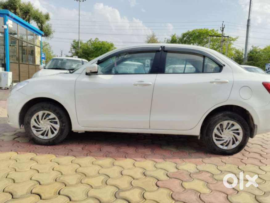 Maruti Suzuki Dzire 1.2 Vxi, 2020, Petrol