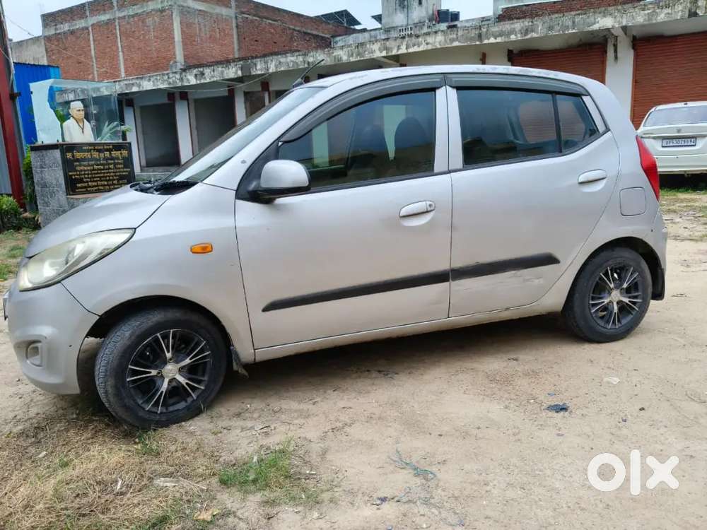 Hyundai I10 Magna Petrol 2012