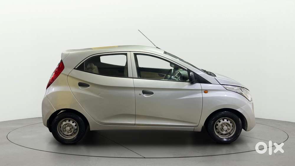 Hyundai Eon Era +, 2017, Petrol