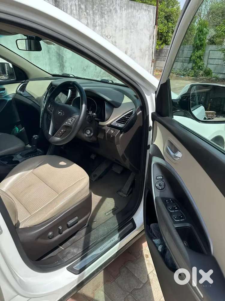 Hyundai New Santa Fe 2015 Diesel Well Maintained