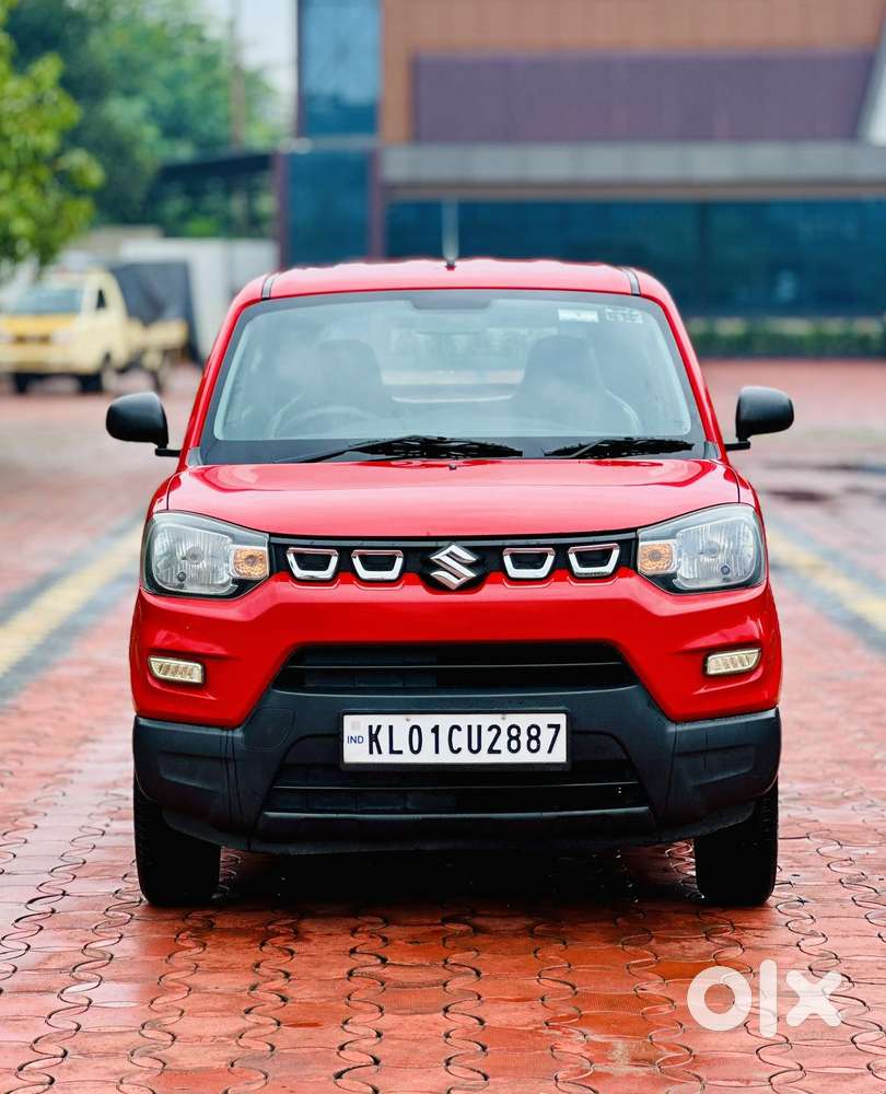 Maruti Suzuki S-presso Vxi, 2022, Petrol