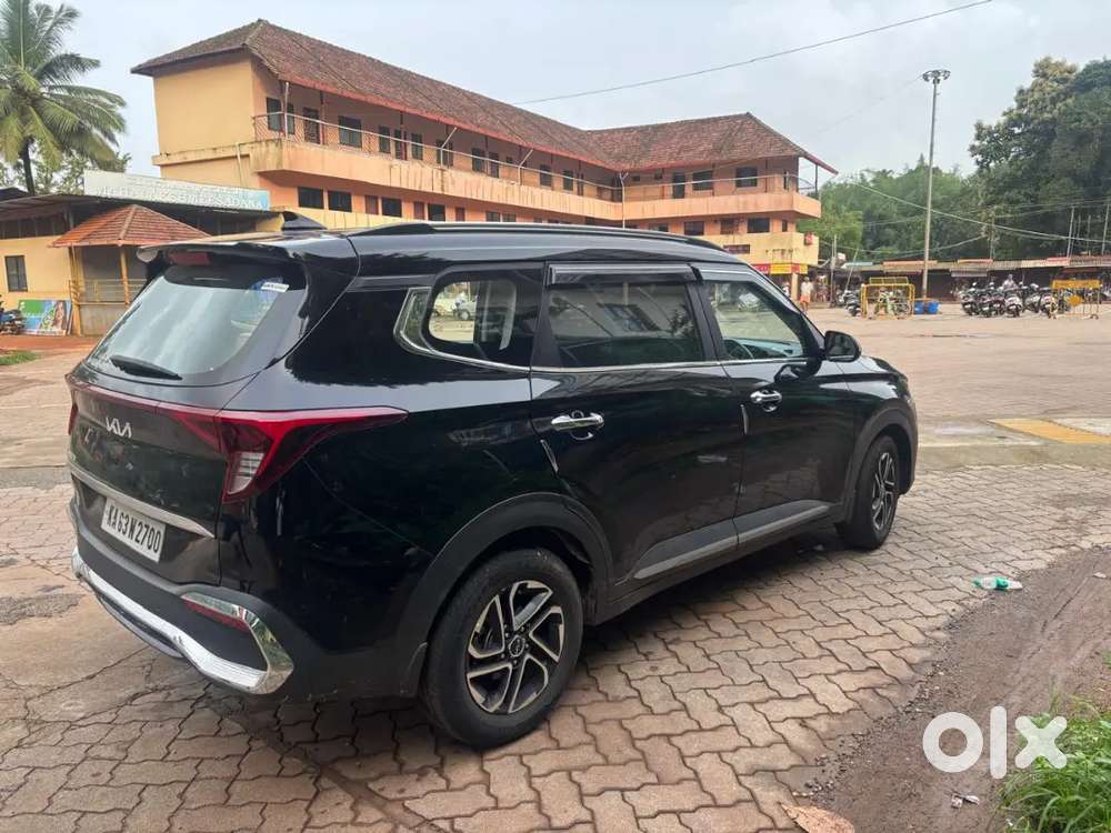 Kia Carens 2023 Diesel 70000 Km Driven