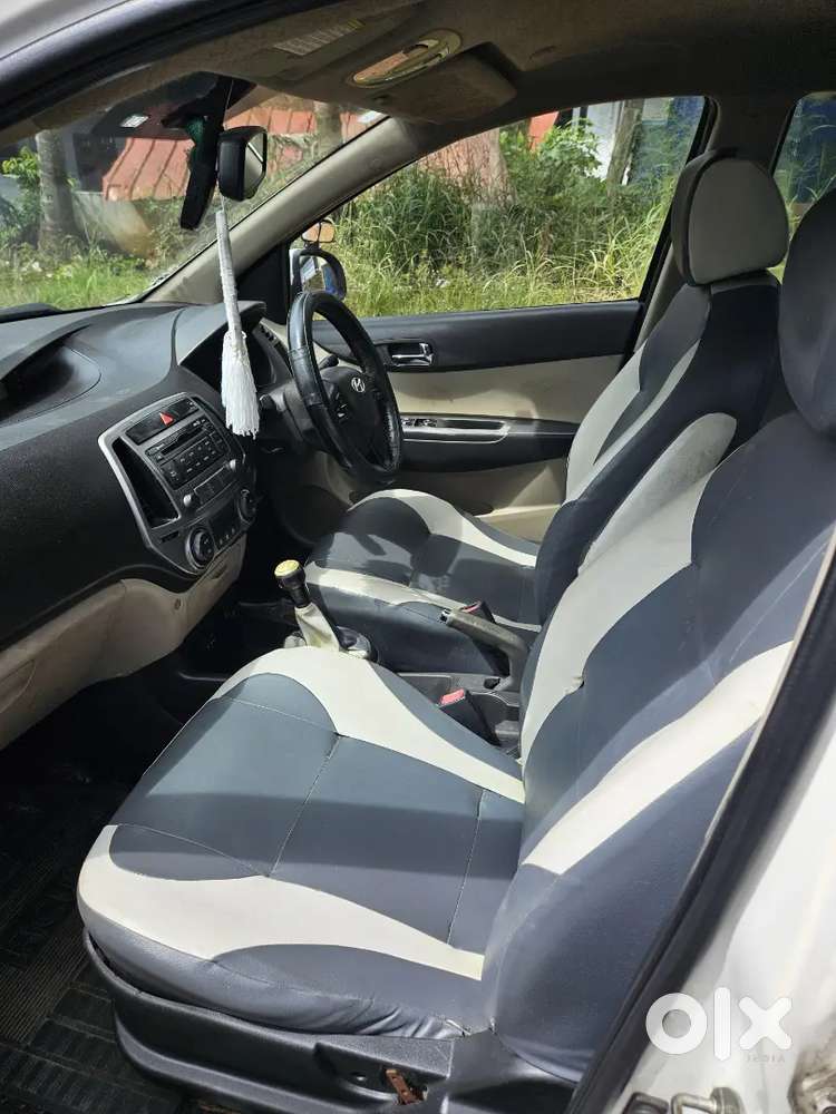 2013 August Hyundai I20 Asta – New Shape  Full Option
