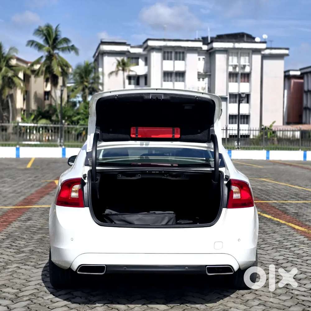 2014 Volvo S60 D5 2.5 Litre Limited Edition Diesel