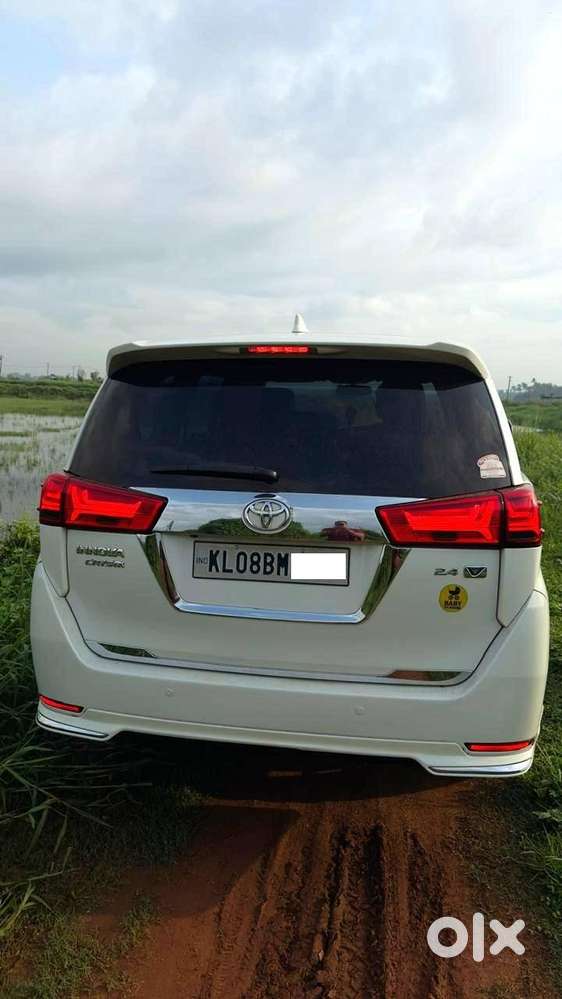 Toyota Innova Crysta 2017 Diesel 44900 Km Driven