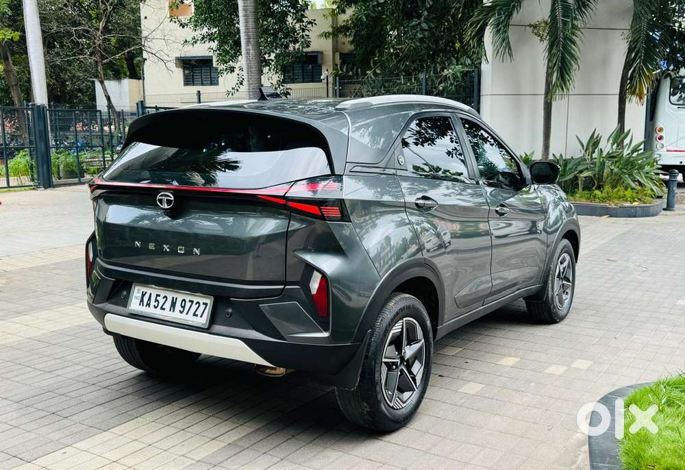 Tata Nexon Creative Plus S 1.2 Revotron Petrol 6 Amt, 2023, Petrol